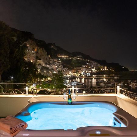 Hotel Aurora Amalfi Exterior photo